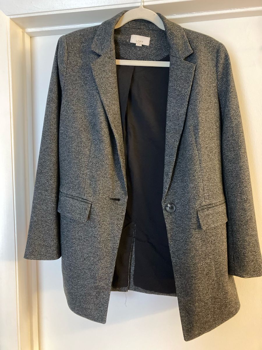 Grey and black houndstooth knit blazer 